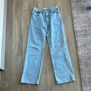 Abercrombie the ‘90s Relaxed Jean High Rise 27 | 4